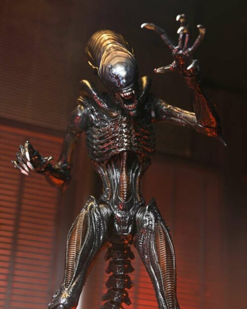 Alien romulus scorched xenomorph ult Action Figures Neca