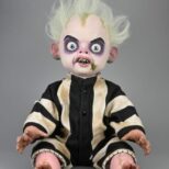 Beetlejuice Beetlejuice Prop Replica 1/1 Baby Beetlejuice Doll 49 cm Neca