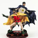 DC Comics PVC Diorama Statue 1/8 Batman & Robin 1966 23 cm