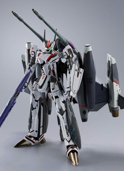 Bandai Macross Frontier DX Chogokin Action Figure Tornado Messiah Valkyrie Alto Saotome Use Revival Ver. 25 cm